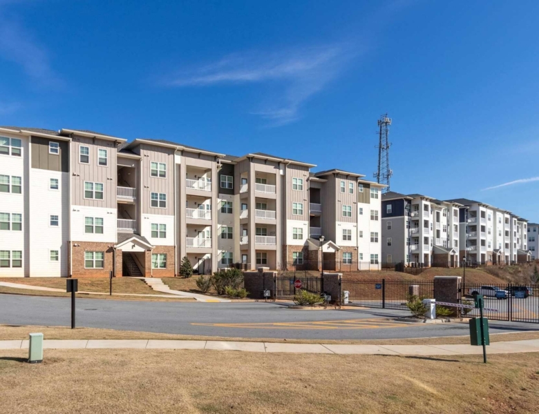 Capstone at Banks Crossing