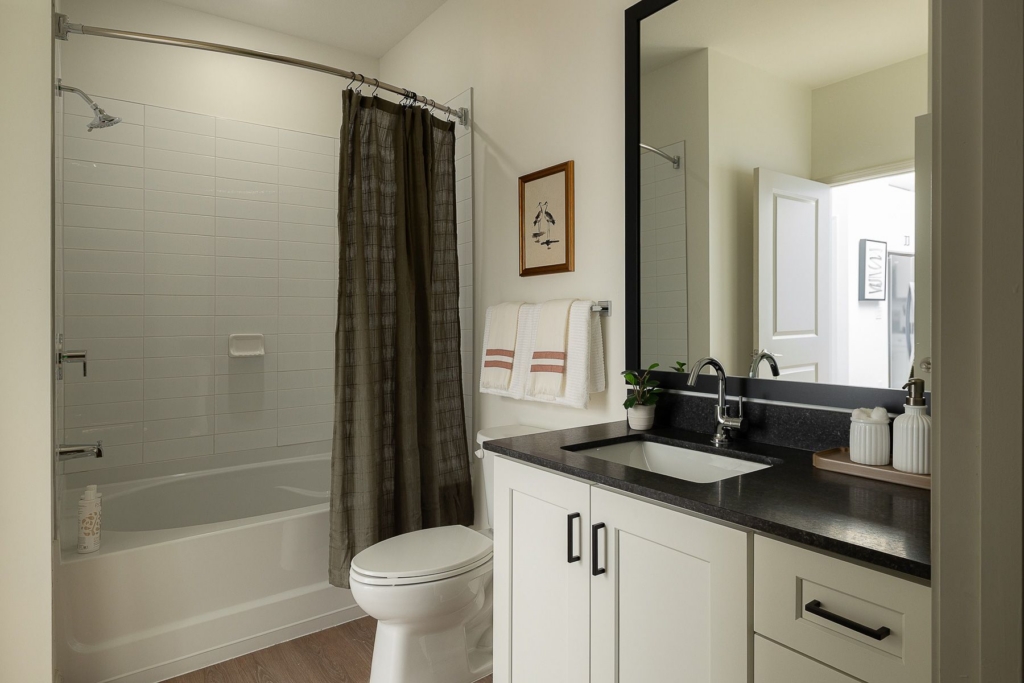 059+ +livano+limestone+ +low+resolution