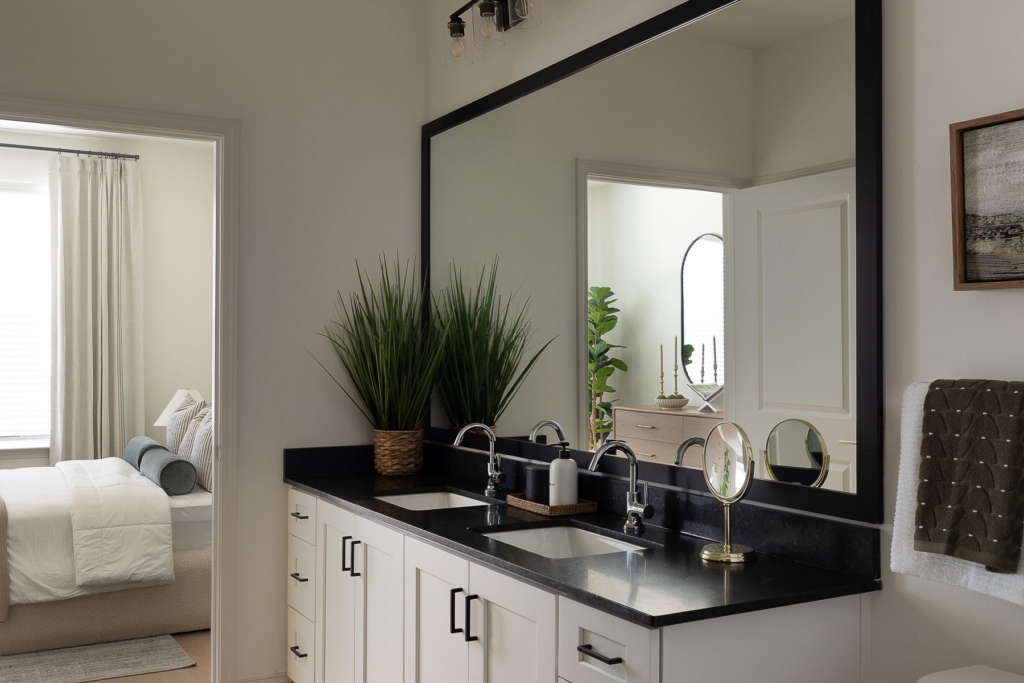 063+ +livano+limestone+ +low+resolution