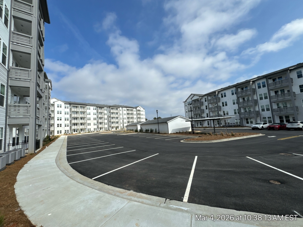 372e440d c3ee 42f0 a7a5 9e14df3be0db